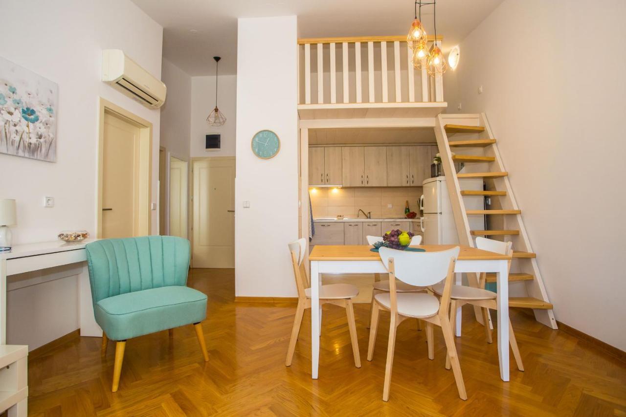 Apartment Dora Near Sea And Center With Private Garage *