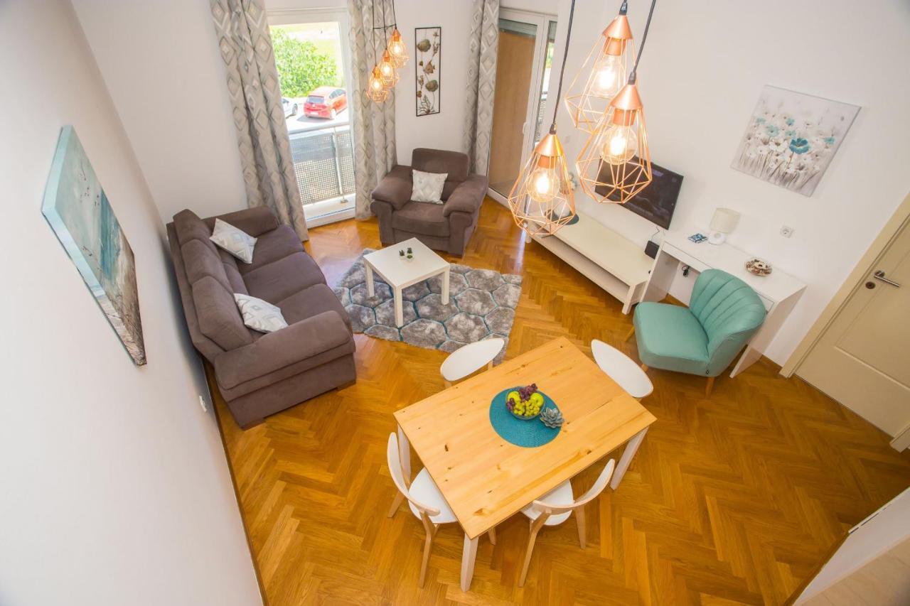Apartment Dora Near Sea And Center With Private Garage *